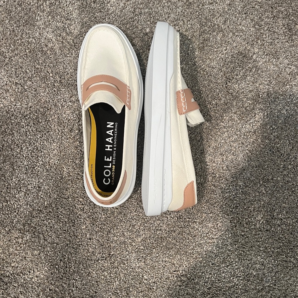 Cole Haan Slip on Loafers Size 10 White and Beige.